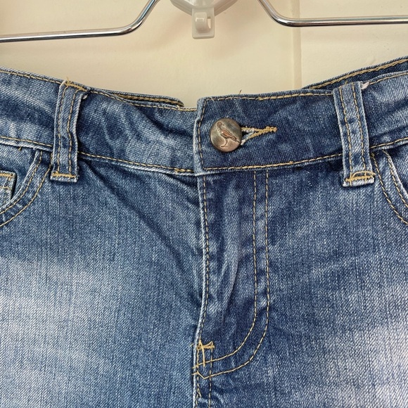 Anthropologie Boho Distressed Jean Shorts - Picture 5 of 6